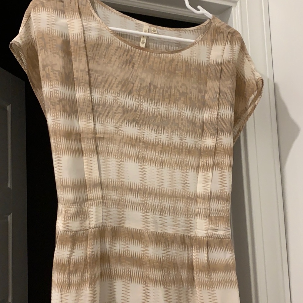 Dress - Picture 1 of 6